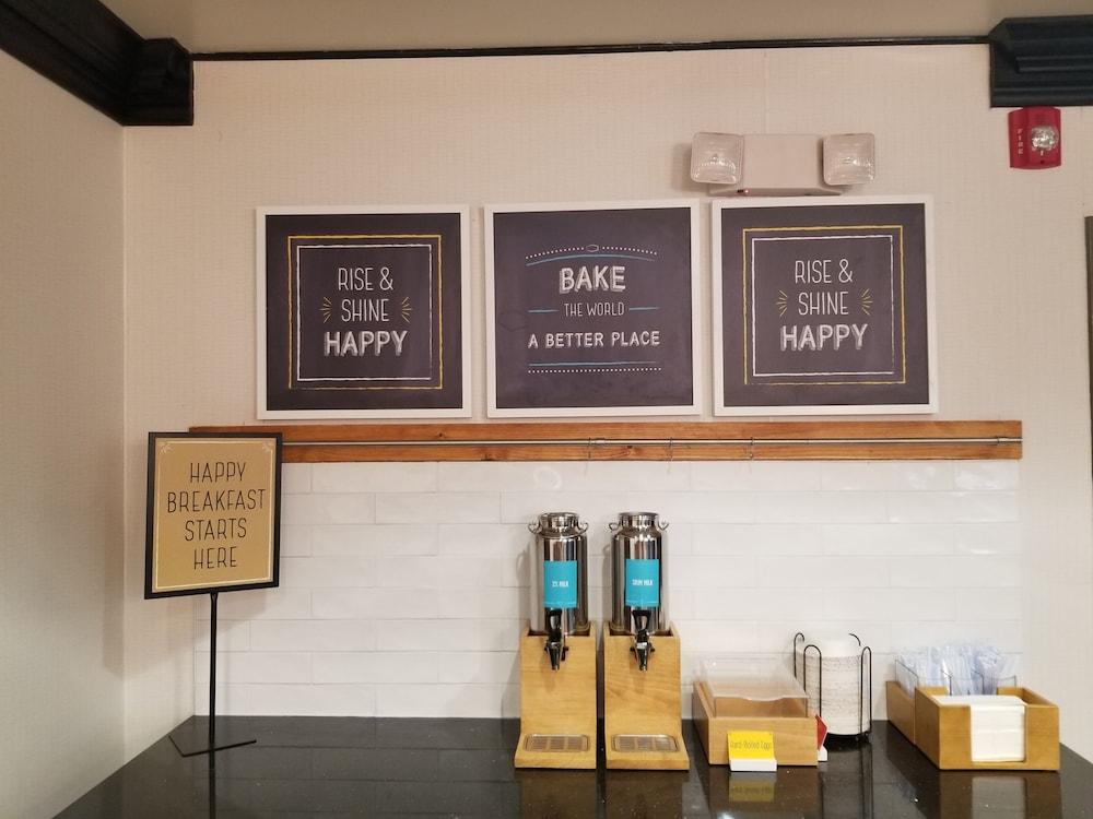 蒙蒂塞洛汉普顿酒店 外观 照片